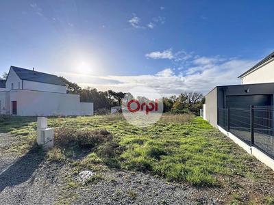 Terrain constructible - 444 m²