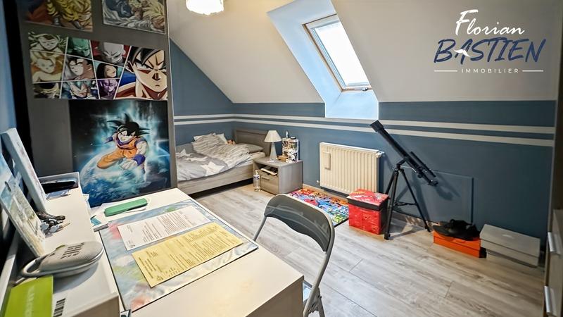 Maison - 180 m² - 7 pièces