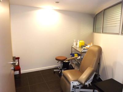 Local commercial - 240 m²