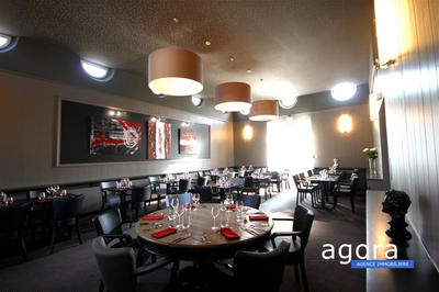 Fonds de commerce - 975 m²