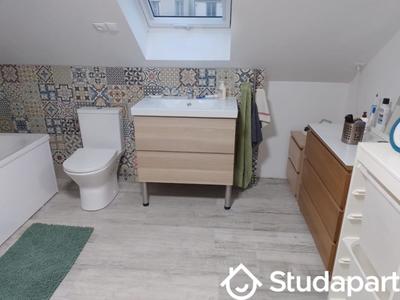 Chambre - 15 m² - 1 pièce