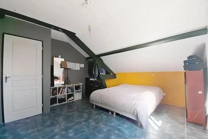 Maison - 171 m² - 7 pièces