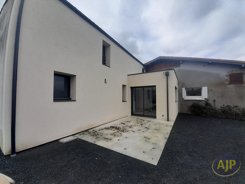 Maison - 130 m² - 5 pièces