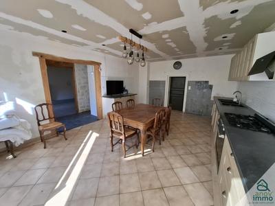 Maison de village - 147 m² - 4 pièces