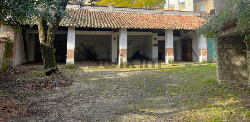 Villa - 320 m² - 12 pièces