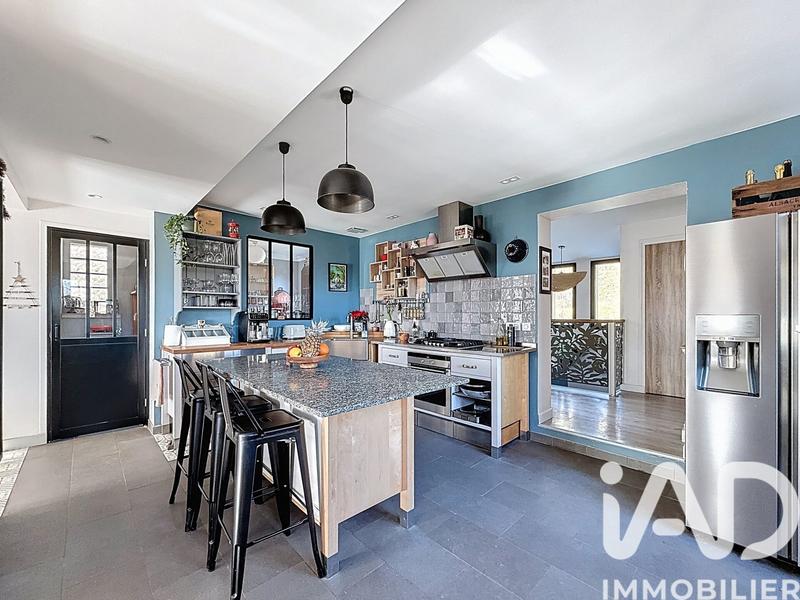 Maison - 165 m² - 7 pièces