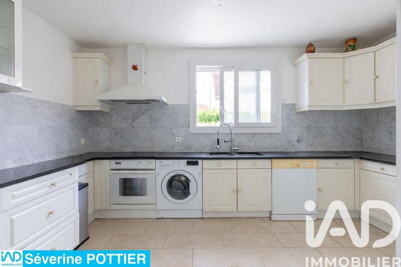 Maison - 166 m² - 7 pièces