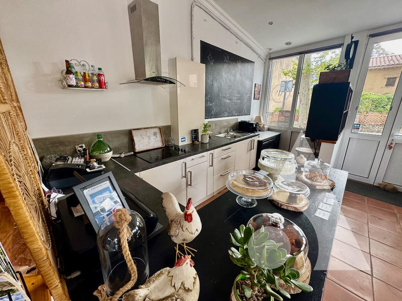 Local commercial - 145 m²