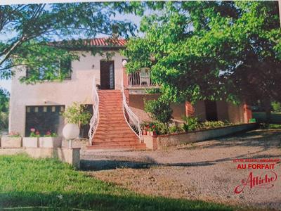 Maison - 151 m² - 4 pièces