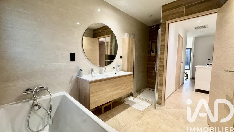 Maison de maîtres - 187 m² - 7 pièces