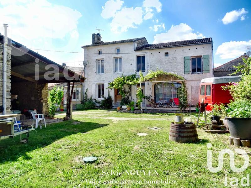 Maison - 244 m² - 7 pièces