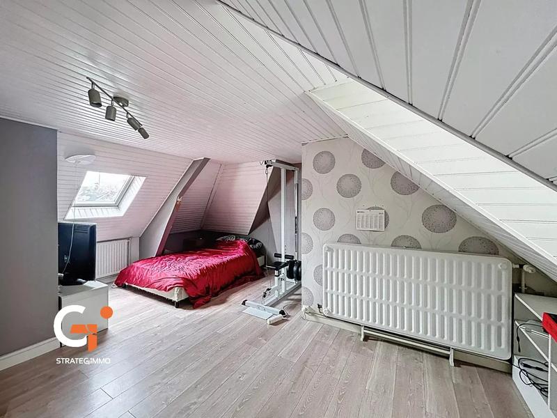 Maison - 80 m² - 5 pièces