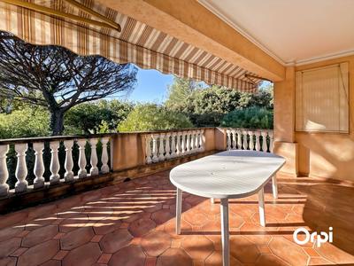 Maison - 148 m² - 6 pièces