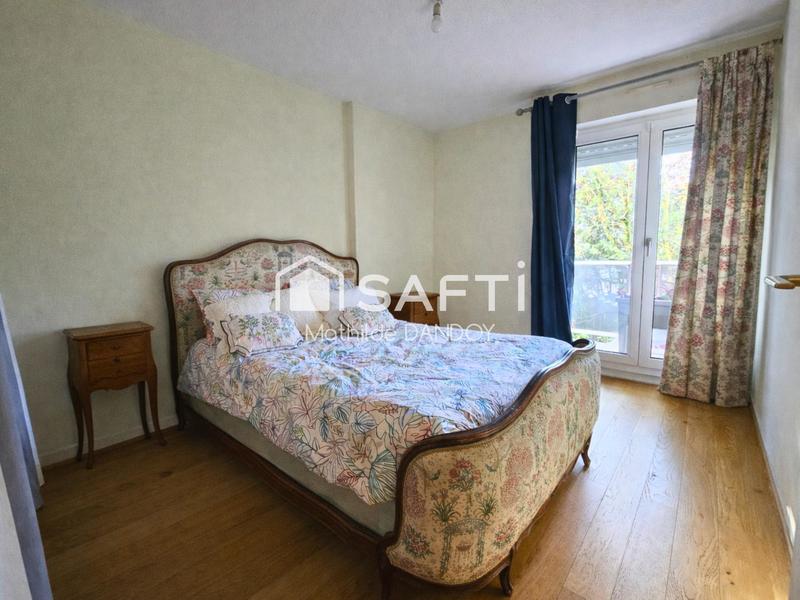 Appartement - 70 m² - 3 pièces