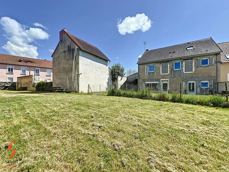 Immeuble - 8 pièces