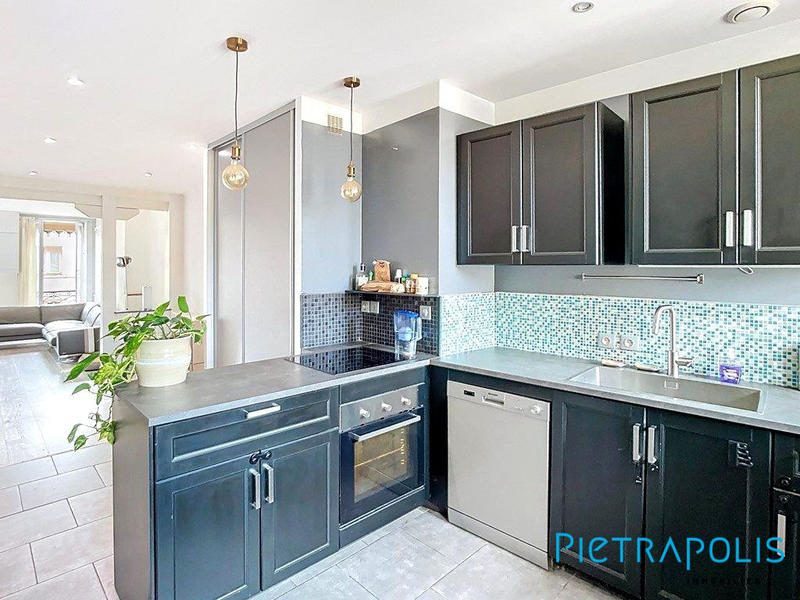 Duplex - 70 m² - 4 pièces