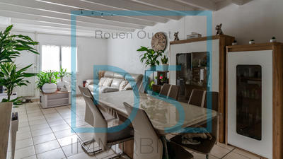 Maison - 139 m² - 6 pièces