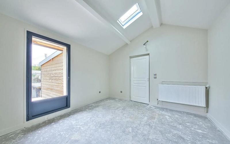 Maison - 102 m² - 4 pièces