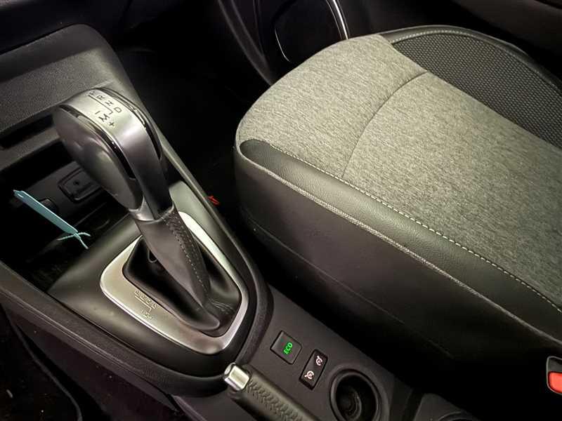 Renault Captur 1.2 TCe 120 Energy Intens Edc