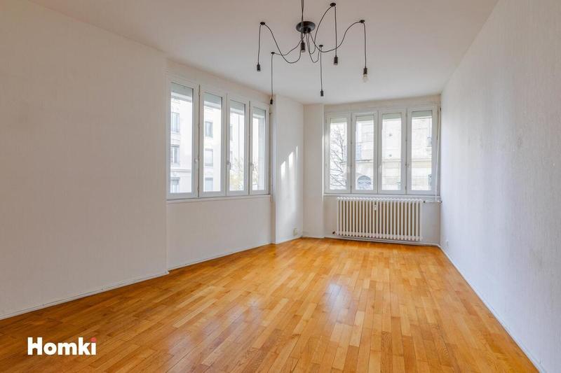 Appartement - 75 m² - 3 pièces