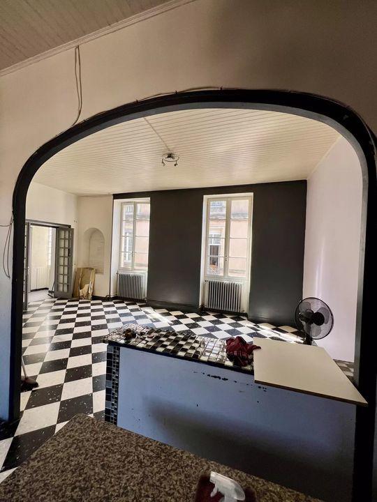 Appartement - 90 m² - 4 pièces