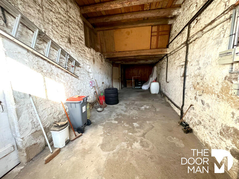 Maison - 98 m² - 4 pièces