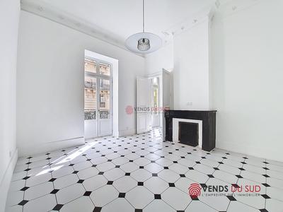 Appartement - 98 m² - 3 pièces