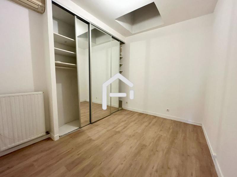 Duplex - 144 m² - 5 pièces