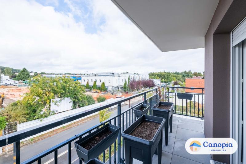 Appartement - 100 m² - 5 pièces