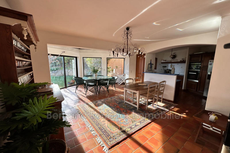 Maison - 153 m² - 7 pièces