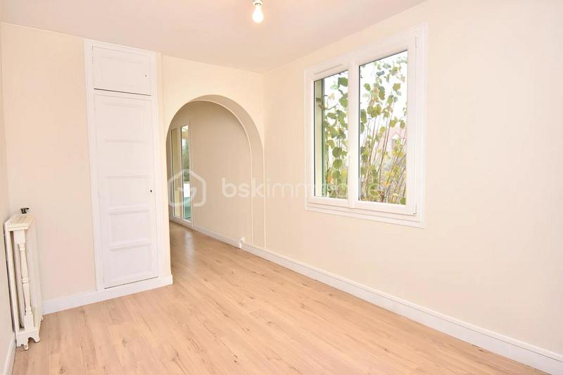 Maison - 103 m² - 6 pièces