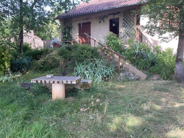 Maison - 98 m² - 5 pièces