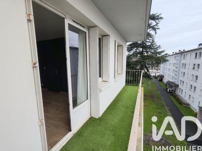 Appartement - 64 m² - 3 pièces
