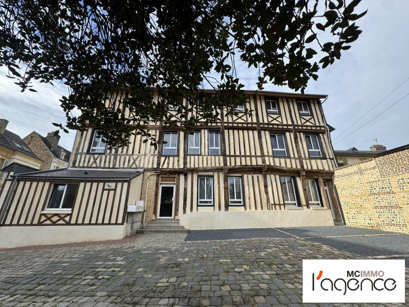 Appartement - 75 m² - 3 pièces