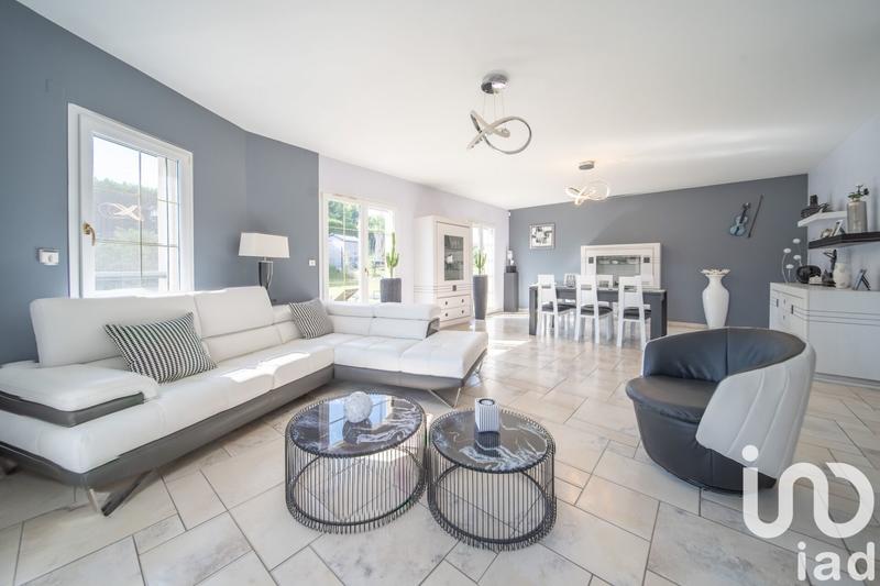 Maison - 167 m² - 4 pièces