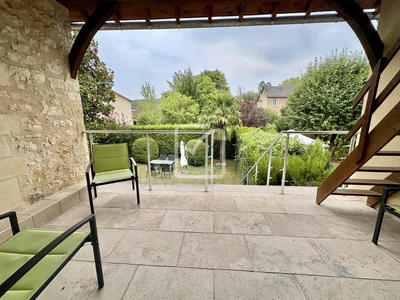 Maison - 94 m² - 4 pièces