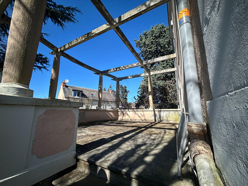 Maison - 311 m² - 12 pièces