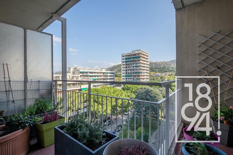 Appartement - 104 m² - 4 pièces