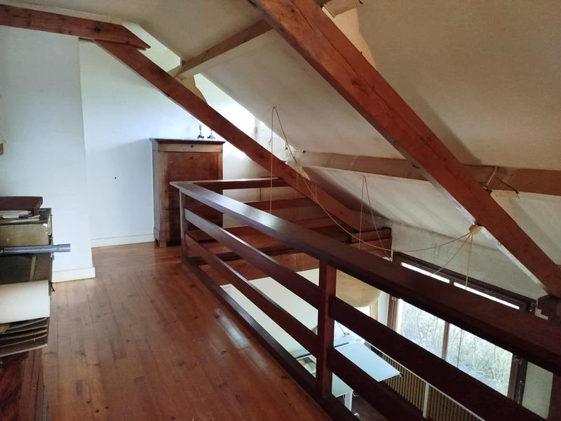 Maison - 195 m² - 13 pièces