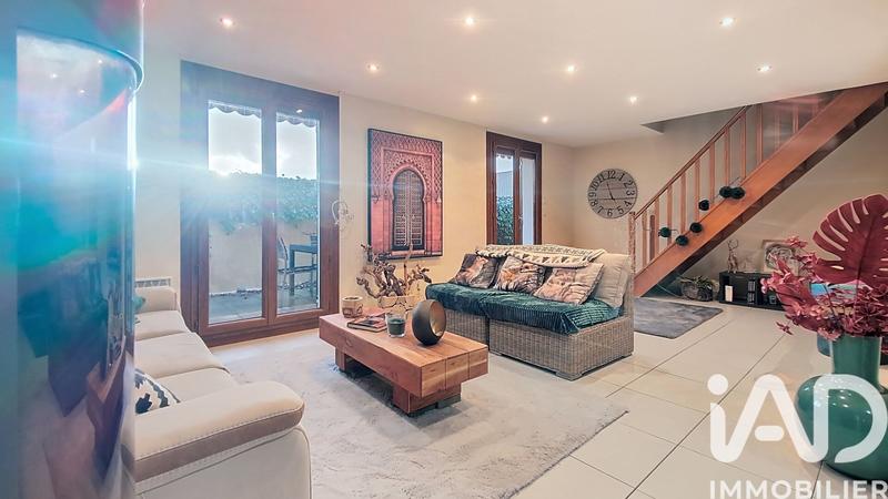 Maison - 138 m² - 6 pièces