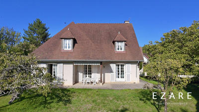 Maison - 166 m² - 6 pièces