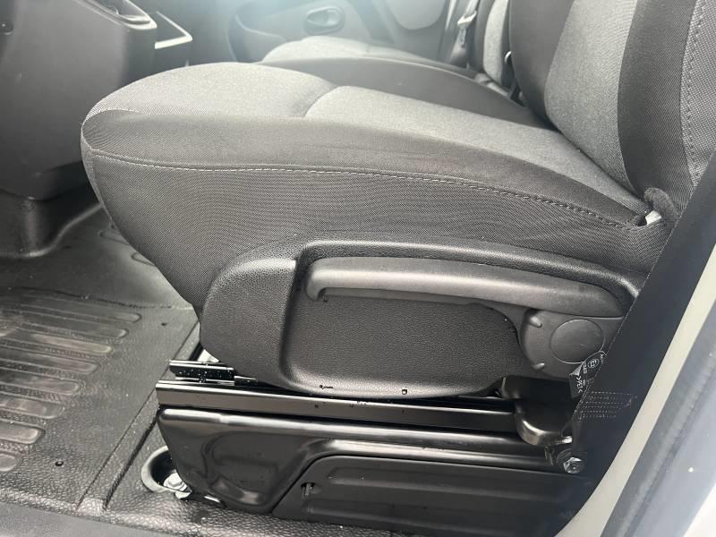 Renault Master Fourgon Fgn Trac F3300 L2h2 Blue Dci 135 Grand Confort