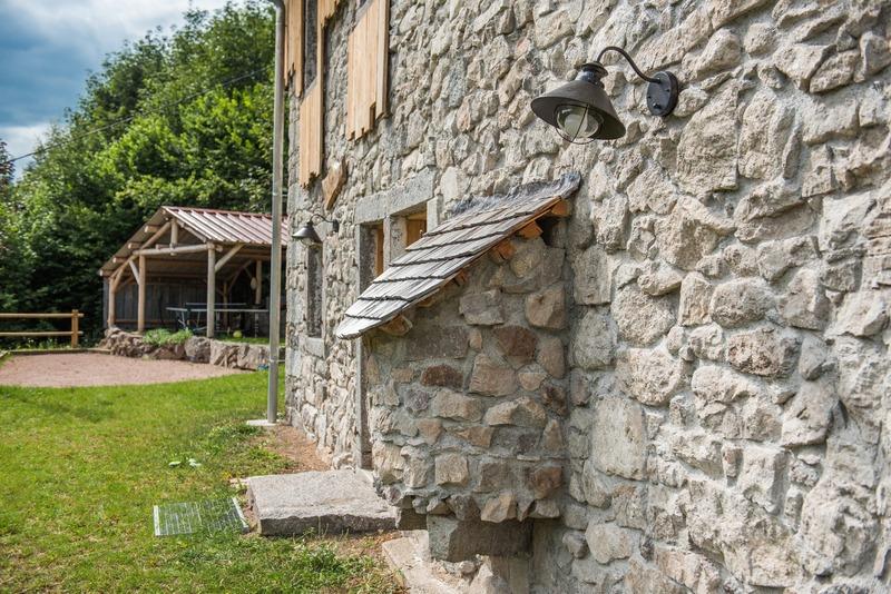 Maison en pierre - 284 m² - 9 pièces