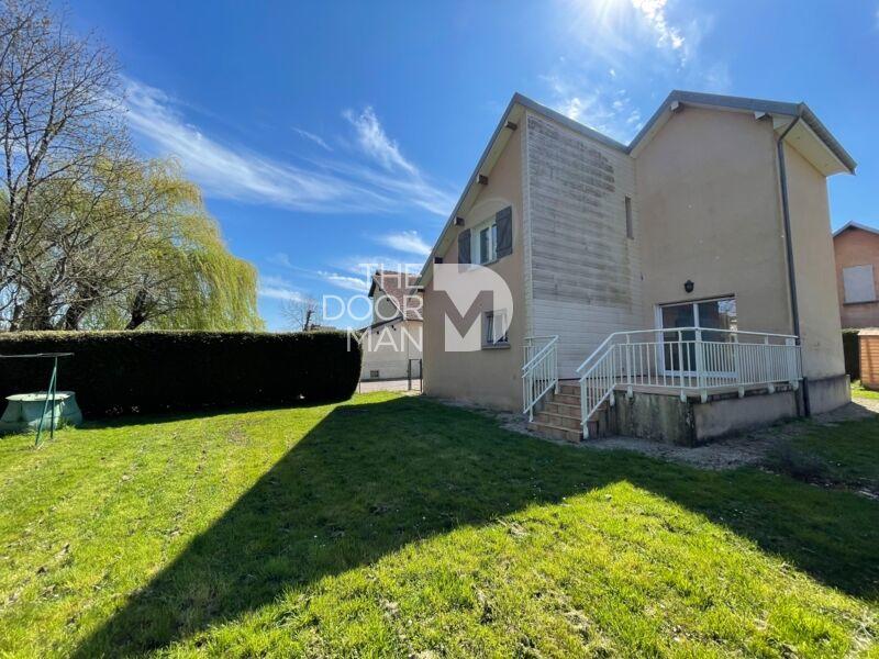 Maison - 80 m² - 4 pièces