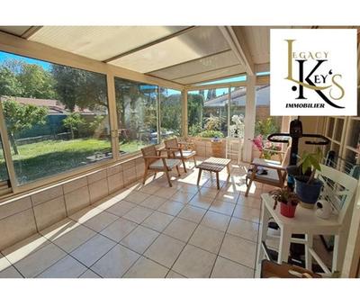 Maison traditionnelle - 136 m² - 4 pièces