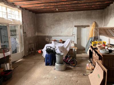 Maison - 130 m² - 1 pièce