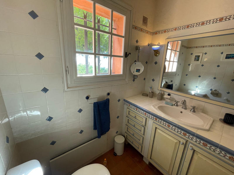 Propriété - 250 m² - 10 pièces