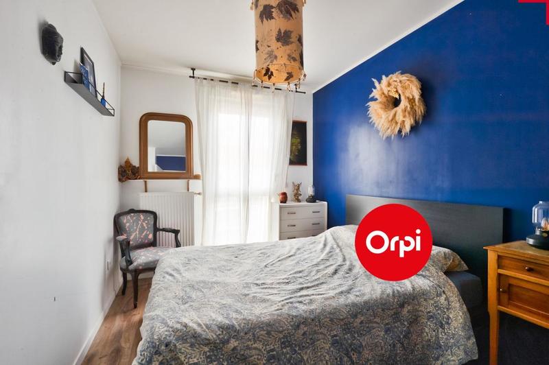 Appartement - 81 m² - 4 pièces