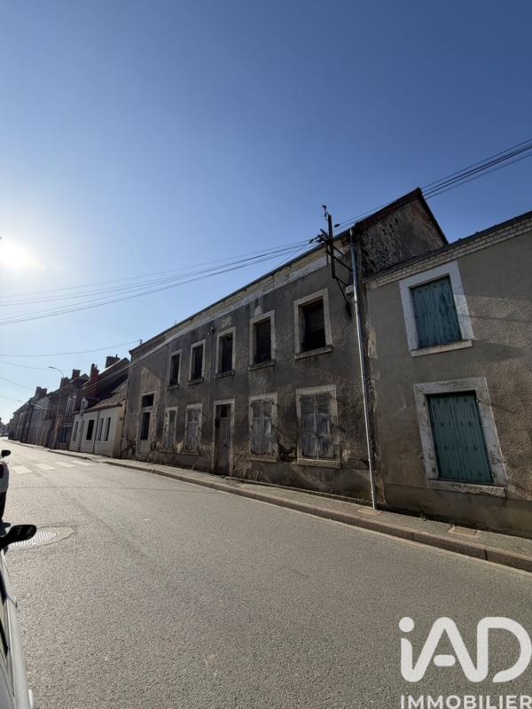 Maison - 474 m² - 10 pièces