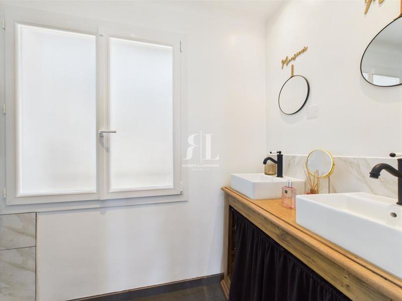 Maison - 145 m² - 6 pièces